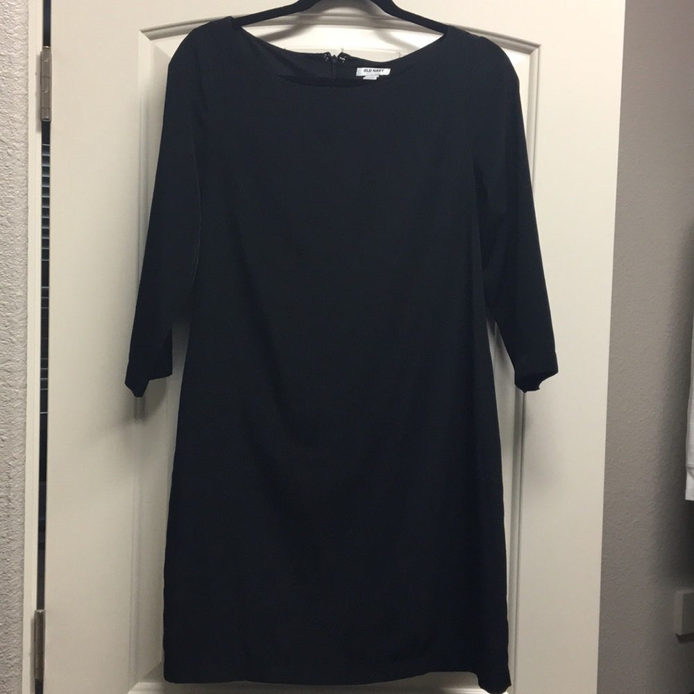 Black old navy dress, size S. Barely worn.